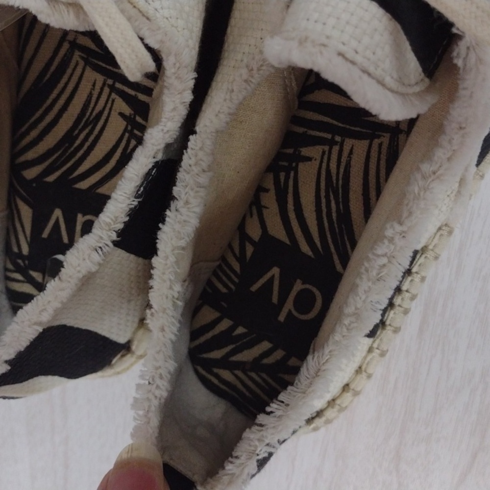 Dolce Vita Cream Black Striped Platform Espadrilles, Size 9.5 New - Picture 4 of 8